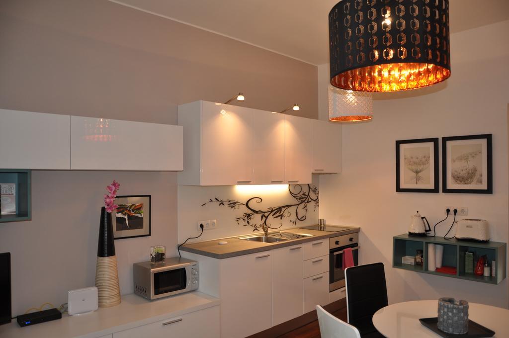 Apartments Sulekova Zagreb Kamer foto