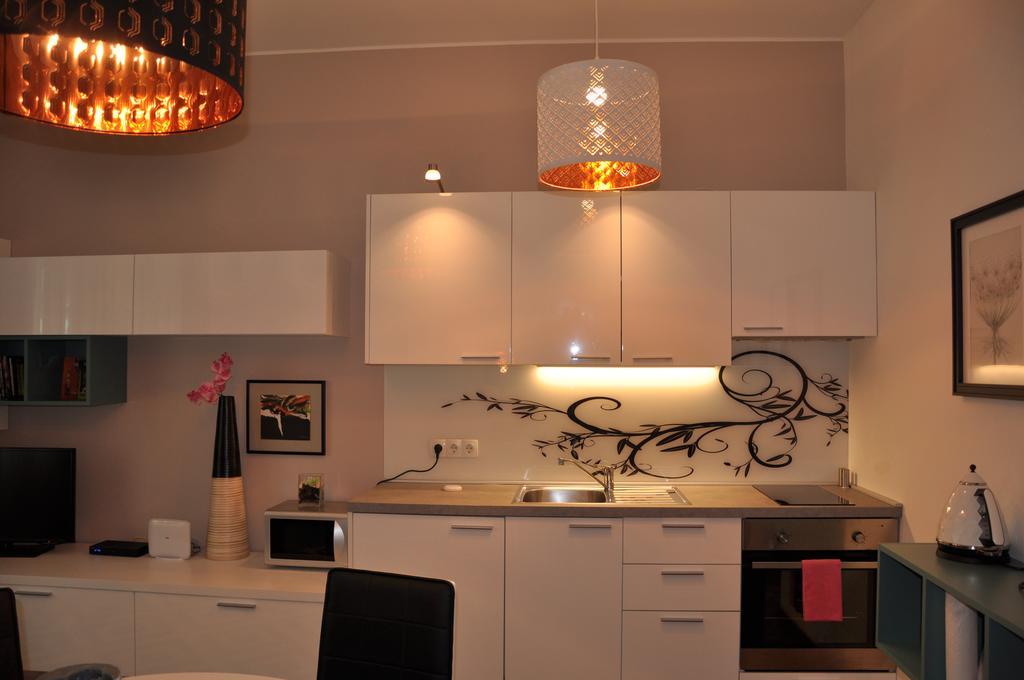 Apartments Sulekova Zagreb Kamer foto